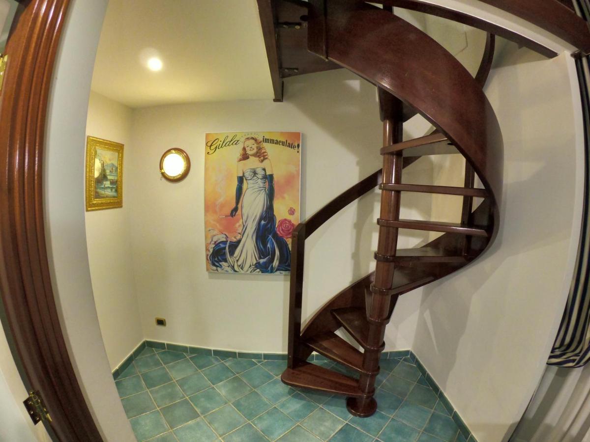 Hotel Ausonia Наполи Екстериор снимка